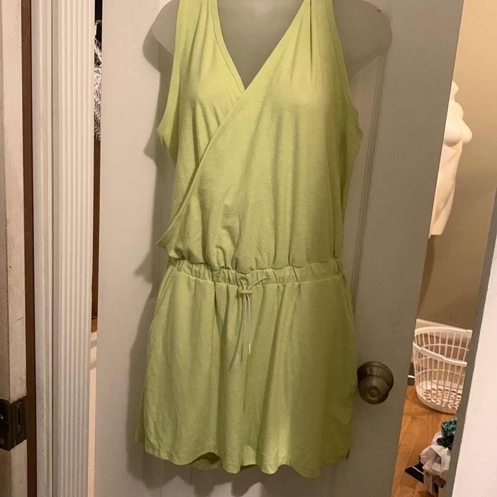 Green shorts 1-piece
